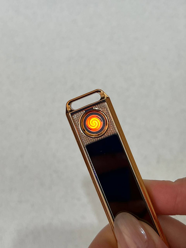 GIGER Slim Rechargeable Electric Lighter – Rectangular Mirror Finish