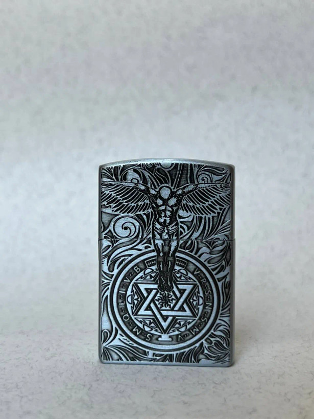 فندک گازی طرح زیپو برند لایتر (Lighter) مدل فرشته نگهبان Guardian Angel حکاکی برجسته (در دو رنگ)