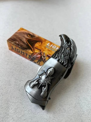 فندک اتمی چاقودار برند لایتر (Lighter) طرح عقاب و بال Lucky Wings | بدنه فلزی