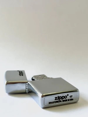 فندک بنزینی طرح زیپو برند لایتر (Lighter) طرح لوگو زیپو کروم براق | بدنه فلزی