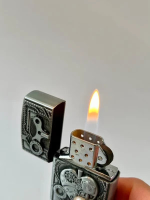 فندک گازی طرح زیپو برند لایتر (Lighter) طرح قلب مکانیکی استیمپانک | بدنه فلزی