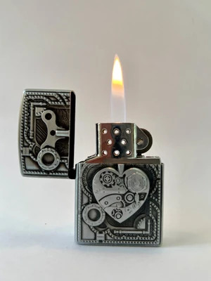 فندک گازی طرح زیپو برند لایتر (Lighter) طرح قلب مکانیکی استیمپانک | بدنه فلزی