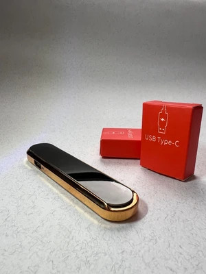 فندک المنتی برند گیگر (GIGER) مدل کشویی شارژی USB لمسی بیپایان در ۳ رنگ جذاب